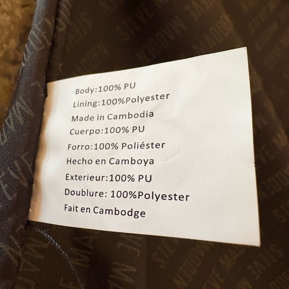 Steve Madden NWOT  Brown Wristlet with Gold Zipper. H 10” X W 12” - Picture 8 of 8